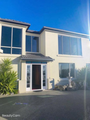 sumner sea view villa